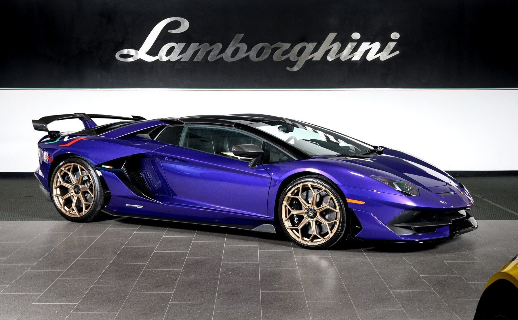 Lamborghini Aventador SVJ , 2021 г. - 890 000 $, Автосалон Next Auto, г.  Киев